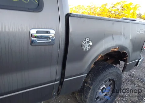 2004 Ford F-150 Fx4/Lariat/Xlt z USA, uszkodzony, nr VIN 1FTPW14564KD17266